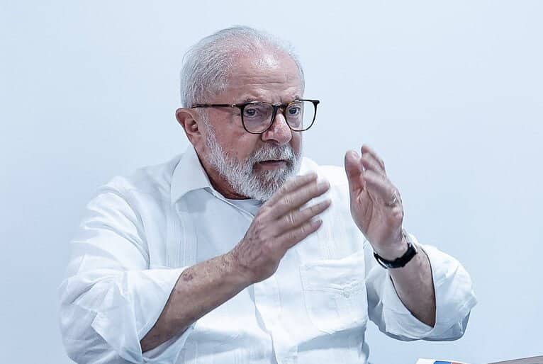 "Dinheiro bom" é "dinheiro transformado em melhoria da qualidade de vida do povo", pontua Lula