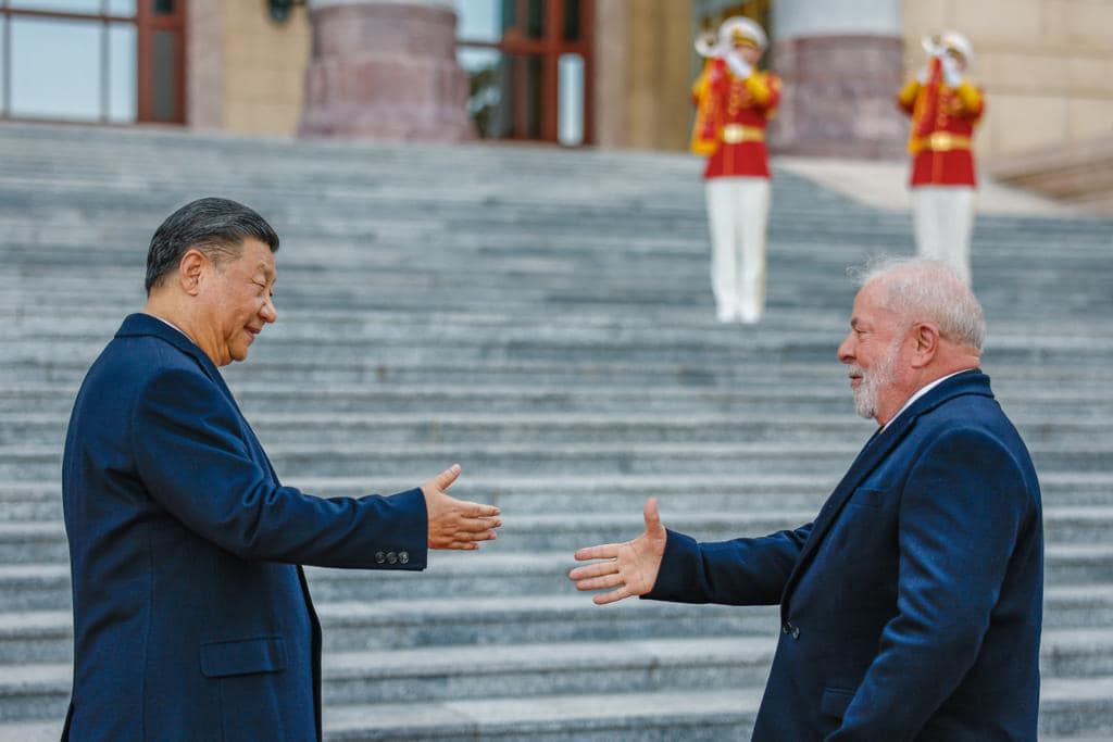 Lula e Xi Jinping assinam acordos de cooperação para impulsionar a relação bilateral