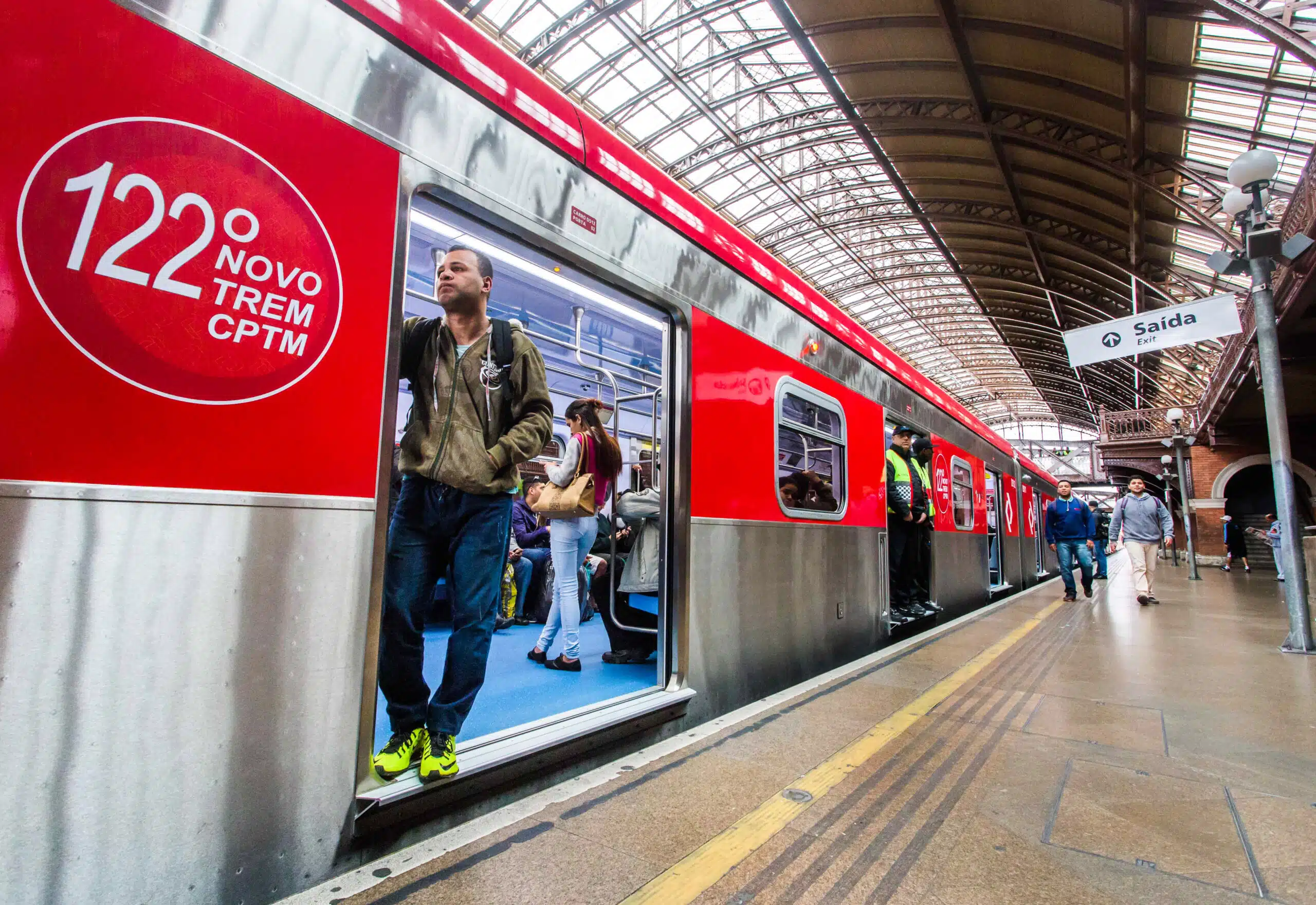 Governo de São Paulo anuncia aumento na tarifa de trem e Metrô para R$ 5,20 em janeiro