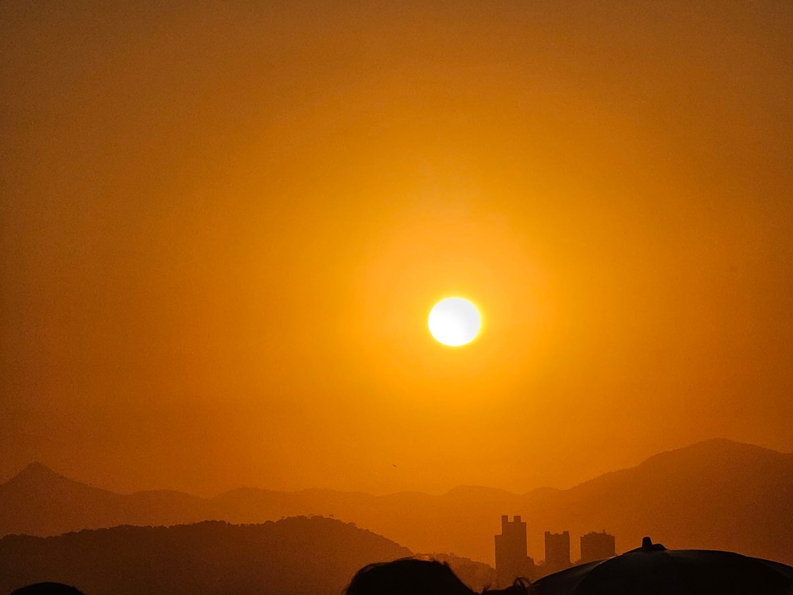 São Paulo enfrenta semana de calor intenso com possibilidade de novos recordes de temperatura
