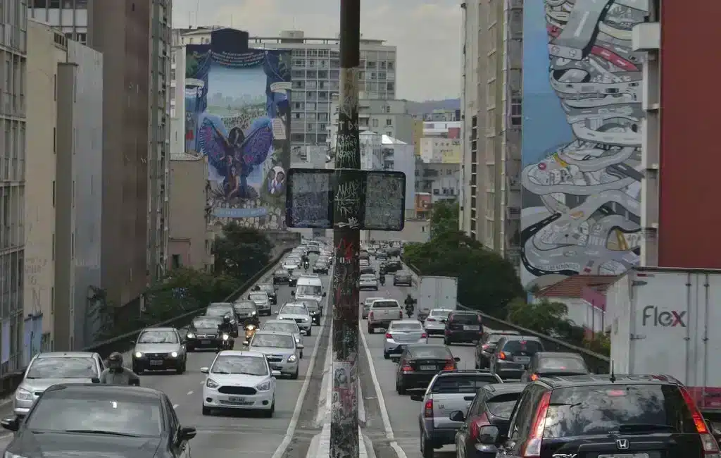 Prefeitura de SP lança edital de R$ 60 milhões para reforma do Minhocão