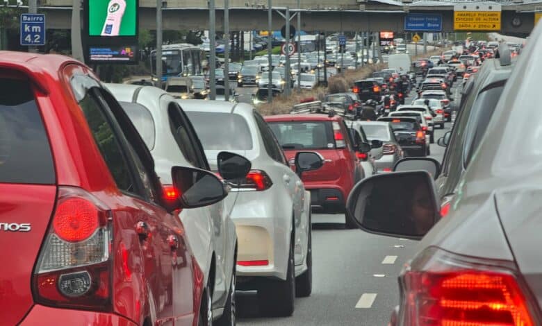 Rodízio municipal será suspenso no feriado da Proclamação da República