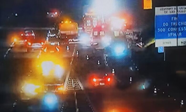 Acidente entre carro e ônibus deixa três mortos na Rodovia dos Imigrantes
