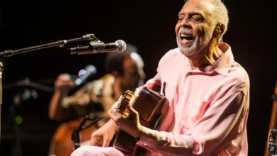 Gilberto Gil anuncia despedida dos palcos após turnê em 2025
