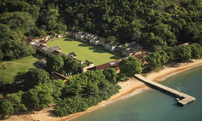 Ilha Anchieta: Restauração das Ruínas Históricas em Ubatuba