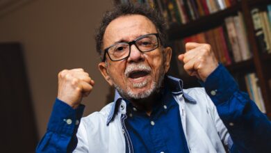 Tom Zé é internado em hospital de São Paulo após cair em casa
