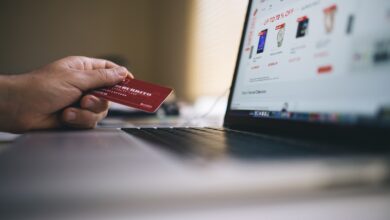 Como planejar compras de fim de ano com o 13° salário?