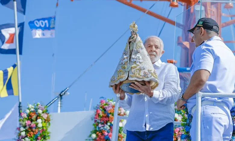 Lula participa da romaria do Círio de Nazaré, em Belém