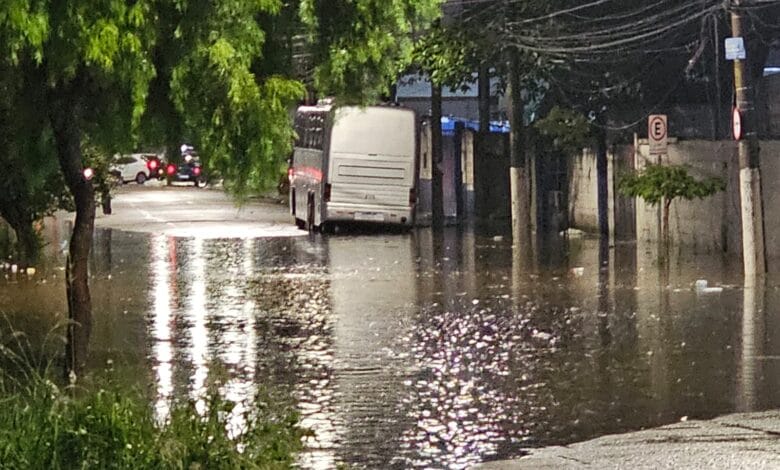 São Paulo em alerta para alagamentos