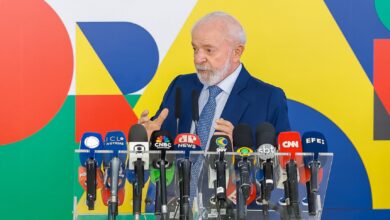 "Brasil está menos pobre e com mais renda", diz Lula em mensagem ao Congresso