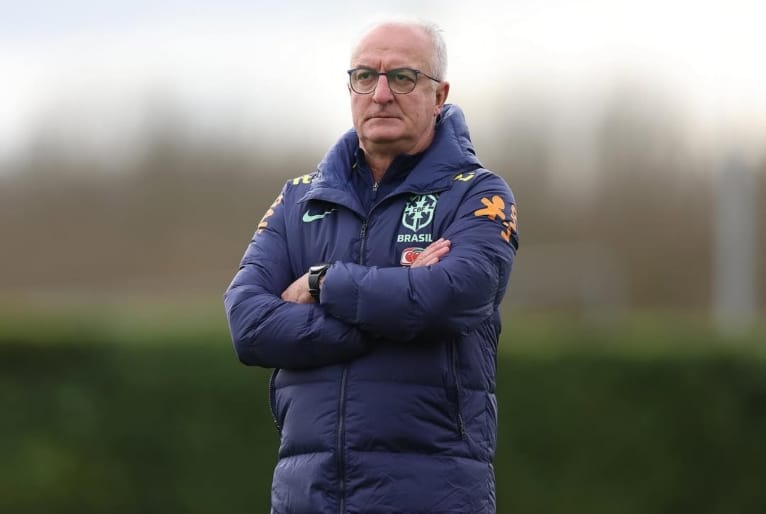 Dorival Júnior é demitido da Seleção Brasileira após derrota para a Argentina