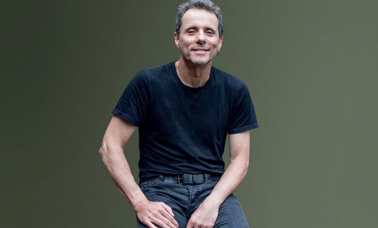 Tony Bellotto, guitarrista dos Titãs, anuncia diagnóstico de câncer no pâncreas