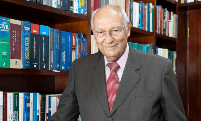 Quatro Pontos jurídicos que divergem da decisão do STF que tornou o ex-presidente Jair Bolsonaro réu