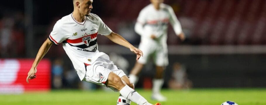 São Paulo vence Talleres no Morumbis, segue invicto e garante liderança do Grupo D na Libertadores