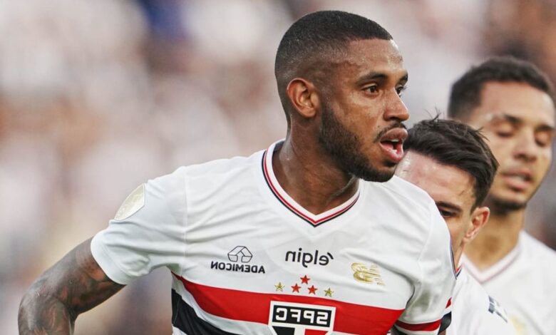 Atacante decide fora de casa, Tricolor chega a 10 pontos e se aproxima das oitavas de final com campanha histórica no Grupo D