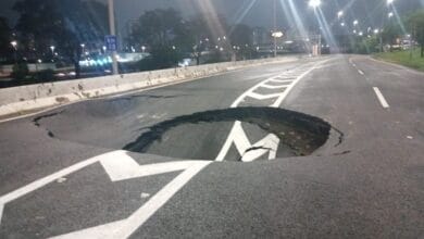 Cratera reabre na Marginal Tietê e interdita pista central no sentido Castelo Branco