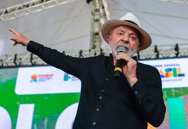 Desaprovação de Lula atinge 53,7% após escândalo no INSS, aponta AtlasIntel