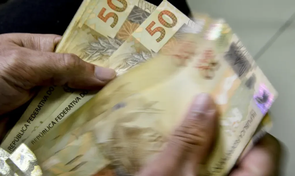 Economia brasileira cresce 1,6% no 1º trimestre, aponta FGV
