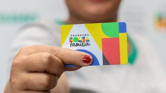 Governo inicia pagamento do Bolsa Família de maio nesta segunda-feira (19); confira datas e valores