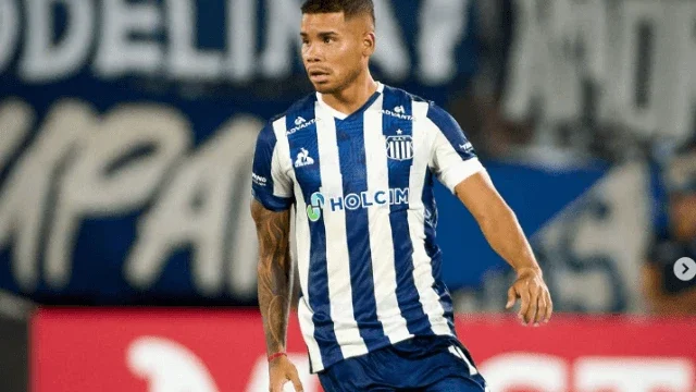 Jogador do Talleres acusa Bobadilla, do São Paulo, de xenofobia após jogo no Morumbis