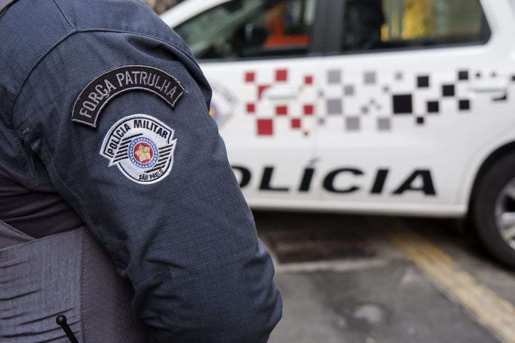 Mortes em Ações da PM Caem 25% em SP Após Arrependimento de Tarcísio sobre Câmeras Corporais