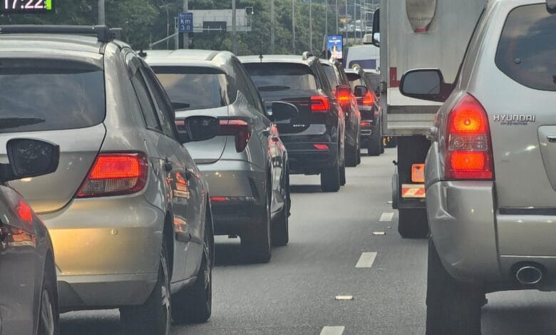 Rodízio de veículos volta a valer em São Paulo nesta segunda-feira (5)