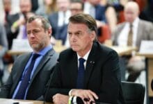 Bolsonaro nega plano de golpe e se desculpa em depoimento ao STF