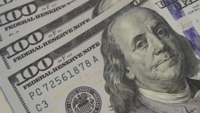 Dólar recua a R$ 5,56 em meio à expectativa por pacote fiscal