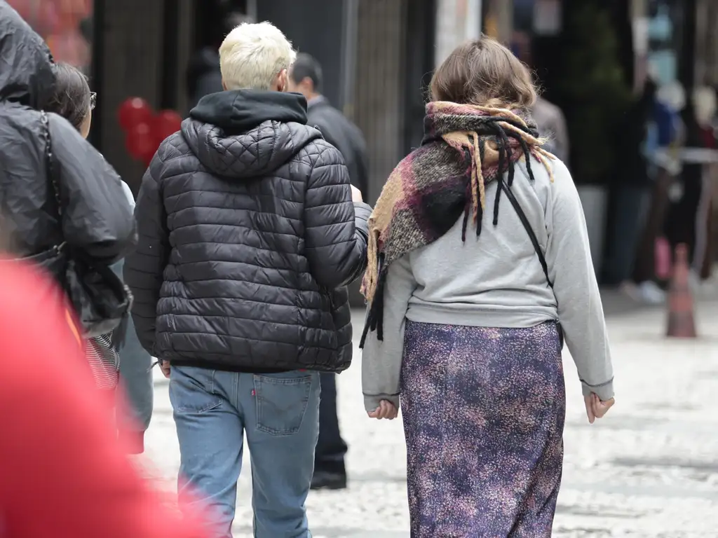 Frente fria traz queda brusca de temperatura e temporais a São Paulo nesta semana