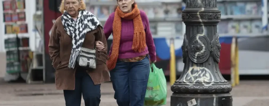 Frio persiste em São Paulo neste domingo; junho já acumula 65% da chuva prevista para o mês