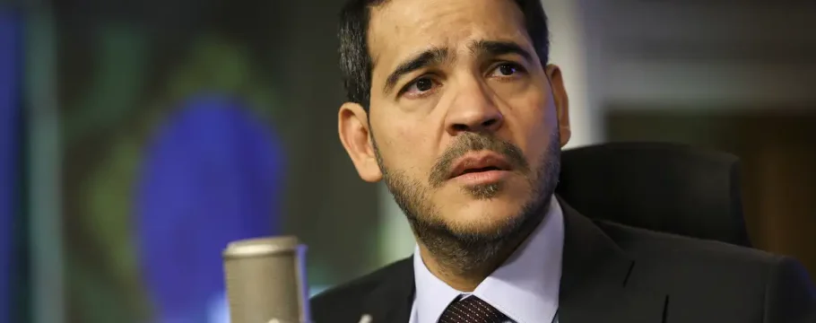 Governo confirma pagamento único para ressarcimento de descontos indevidos do INSS ainda em 2025