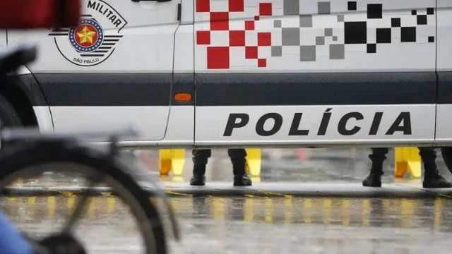 Pai e madrasta são presos suspeitos de tortura contra bebê de 1 ano e 6 meses em SP