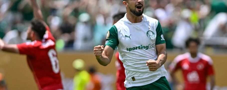 Palmeiras vence por 2 a 0 e lidera provisoriamente o Grupo A no Mundial