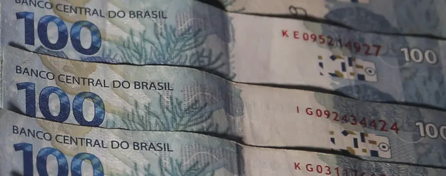 S&P mantém nota do Brasil em 'BB' com perspectiva estável e alerta para desafios fiscais