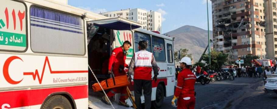 Irã realiza funeral de Estado para comandantes militares e cientistas mortos em conflito com Israel