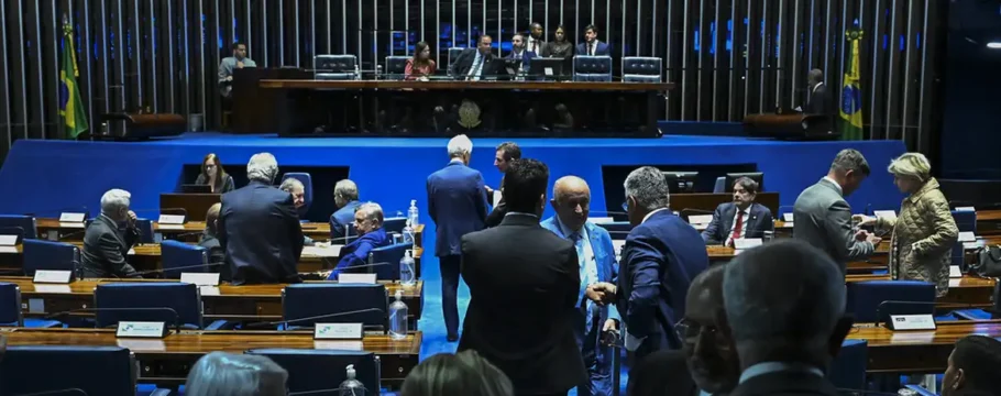 Senado aprova PL que torna homicídio em escola crime hediondo