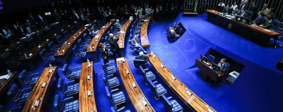 Senado segue a Câmara e derruba decreto que aumentava alíquotas do IOF