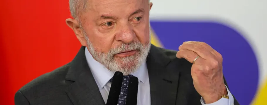 Lula confirma discussão de alternativas ao aumento do IOF