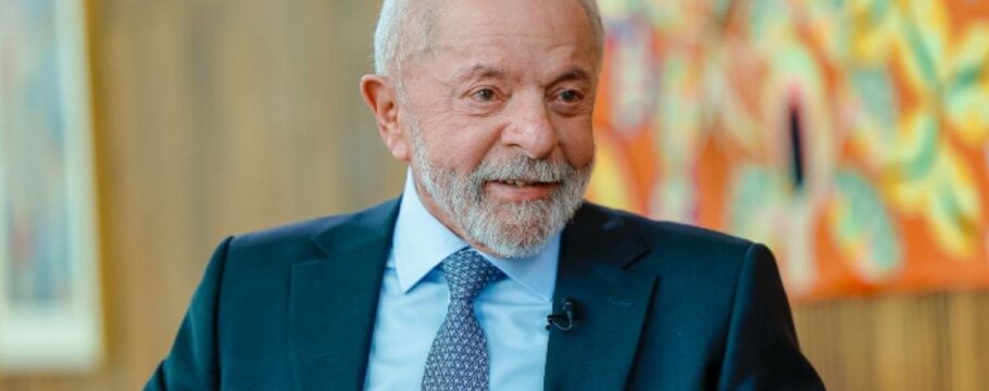 Aprovação e desaprovação de Lula empatam após tarifas de Trump, aponta pesquisa Atlas