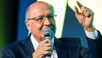 Brasil buscará OMC e Lei de Reciprocidade contra tarifa dos EUA, diz Alckmin
