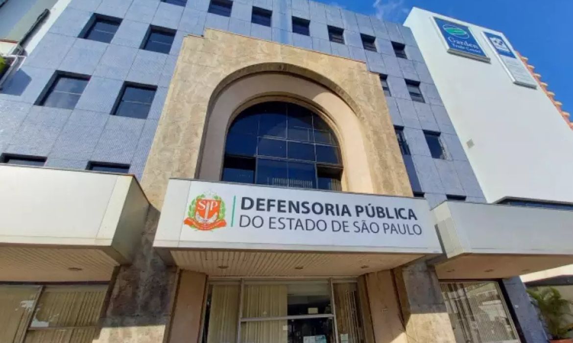 Defensoria Pública de SP abre vagas de estágio em Direito com foco em justiça social