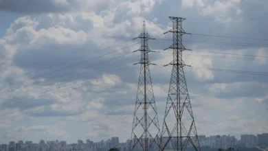 Governo edita MP para evitar aumento na conta de luz após derrubada de vetos