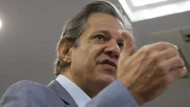 Haddad elogia Toffoli por excluir ressarcimento do INSS do arcabouço fiscal