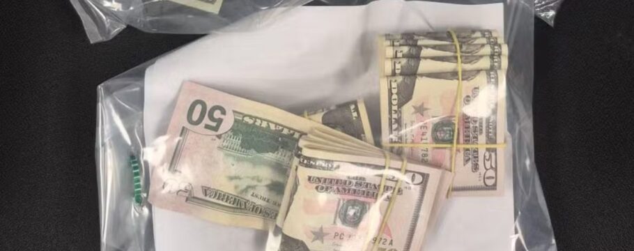 PF apreende dinheiro vivo e pendrive na casa de Bolsonaro durante operação do STF