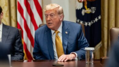Trump é diagnosticado com insuficiência venosa crônica, mas segue com boa saúde geral