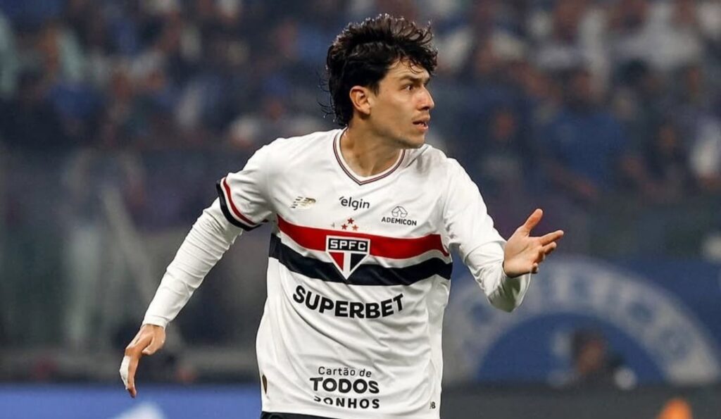 Cruzeiro vence, assume vice-liderança e interrompe sequência positiva do São Paulo