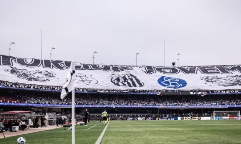 FPF proíbe torcidas do Santos de frequentarem estádios em SP até o fim de 2025