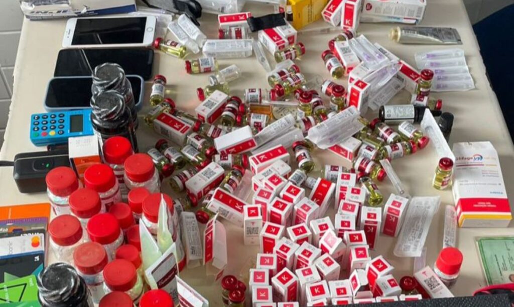 Polícia desarticula quadrilha que faturou R$ 25 milhões com anabolizantes e emagrecedores falsos