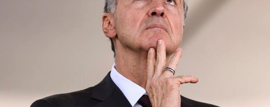 Barroso afirma que julgamento de Bolsonaro será conduzido com serenidade