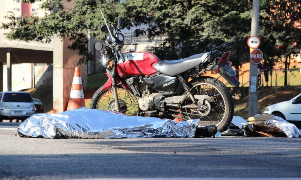Mortes de motociclistas seguem em alta em São Paulo: um óbito a cada três horas